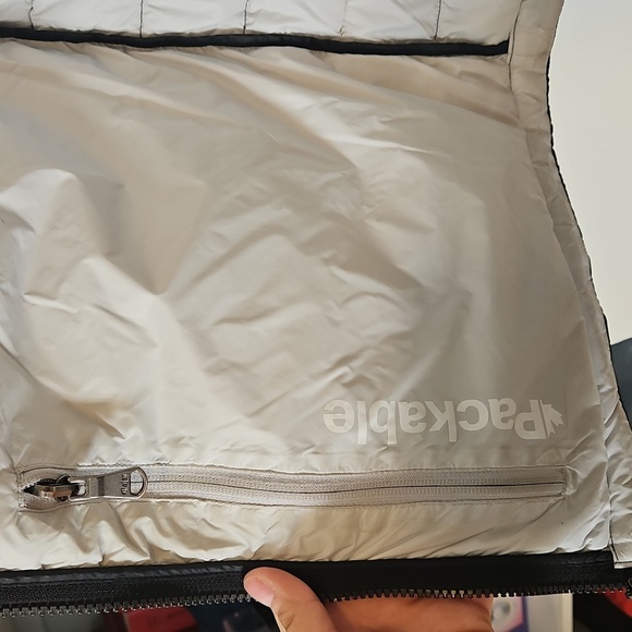 Pajar Drew Mens Lightweight Black Puffer Vest Medium Sleeveless packable - Picture 6 of 10